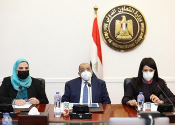 Mashat reviews successful partnership with WFP