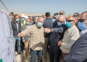 Construction, development works at Sokhna Port inspected