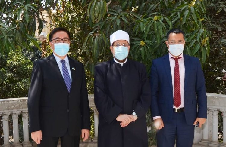 Endowments Min. meets Kazakh Ambassador 1 - Egyptian Gazette