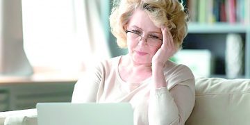 Daydream for 5 minutes to ease anxiety