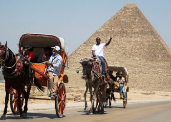 Gov’t paying salaries of tourism workers