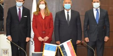 Egypt-French contract for electric train project