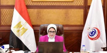 Health minister probes with AL chief means to extend medical support to Arab countries