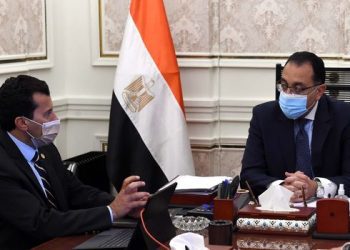 PM reviews investment projects at sports facilities