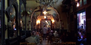 Experience Cairo’s coffee shops