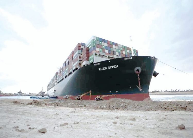 Sisi: SCA to ready for ship unloading option 2 - Egyptian Gazette Sisi: SCA to ready for ship unloading option 1 - Egyptian Gazette