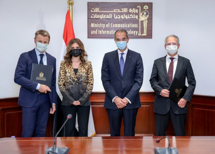 ICT Minister witnesses signing agreement between ITIDA, Webhelp 1 - Egyptian Gazette