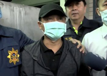 Truck owner behind deadly Taiwan railway crash apologizes