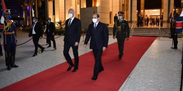 Sisi bids farewell to Tunisian president