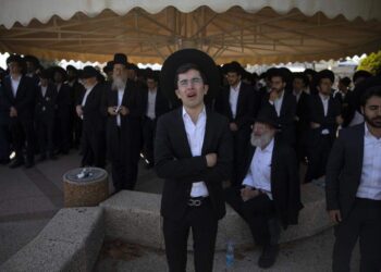 Israel mourns deaths of 45 in stampede at religious festival