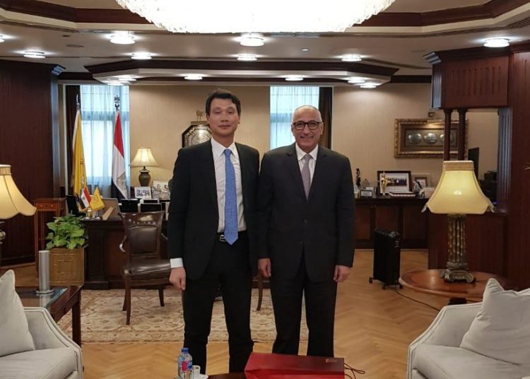 Governor of the Central Bank of Egypt (CBE) Tarek Amer and Ambassador of the Republic of Korea (RoK) to Egypt Hong Jin-wook before their meeting in Cairo