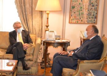 FM, UN envoy probe efforts to resume ME peace talks