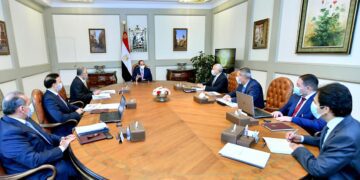 Sisi meets banking officials, calls for proper use of banks’ assets