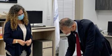 The US Ambassador Inaugurates the New American Corner in Alexandria