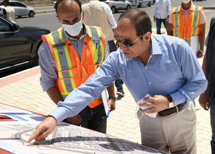 Sisi tours E. Cairo infrastructure projects 1 - Egyptian Gazette President Abdel Fattah El Sisi following up progress on the implementation of a number of new infrastructure and road projects in E. Cairo