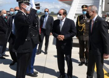 Sisi arrives in Paris to attend conference on Sudan, summit on African economies