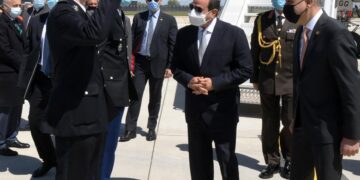 Sisi arrives in Paris to attend conference on Sudan, summit on African economies