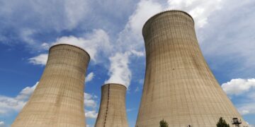 Alternatives for a Country to Sustain Energy Supply