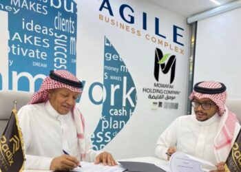 “Radix Development” contracts with “Health Concept” to manage “Agile” project