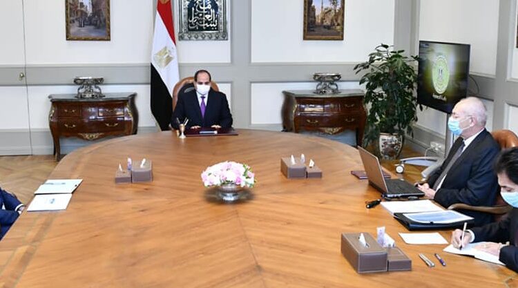 President calls for technology localisation in SCZone 1 - Egyptian Gazette President Abdel Fattah El Sisi during his meeting with Prime Minister Moustafa Madbouli and the Chairman of the General Authority for the SCZone, Yehia Zaki.