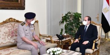Sisi receives defense minister