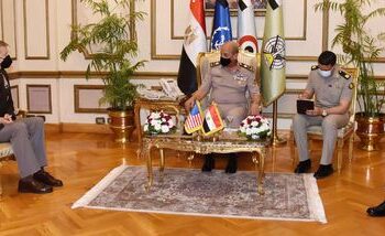 Defense min. meets chief of US National Guard Bureau