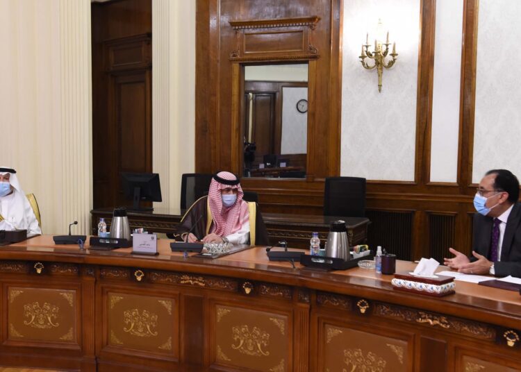 Egypt, Saudi Arabia discuss boosting joint investments 1 - Egyptian Gazette
