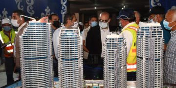 Housing minister lays foundation stone for Down Town towers in New Alamein