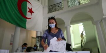 Algerians vote in parliamentary election