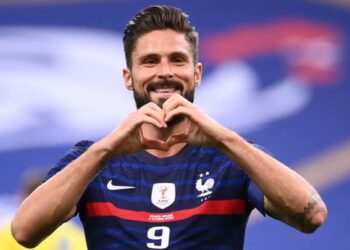Chelsea’s Olivier Giroud joins AC Milan