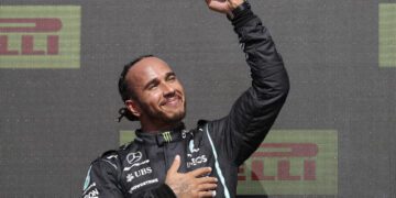 F1 condemns racist abuse of Hamilton following crash 1 - Egyptian Gazette F1 condemns racist abuse of Hamilton following crash