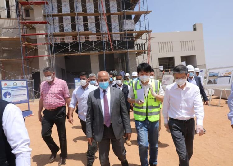 Transport minister, Chinese diplomat inspect LRT train project 1 - Egyptian Gazette