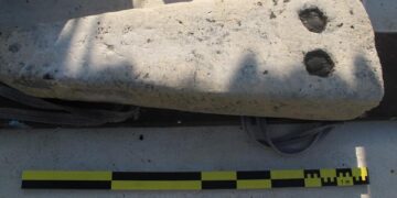 Archaeological mission unearths wreck of Ptolemaic-era warship in Alex. 1 - Egyptian Gazette Archaeological mission unearths wreck of Ptolemaic-era warship in Alex.