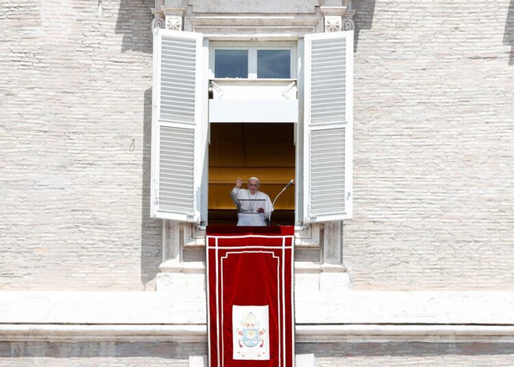 Learn to switch off, says pope in first appearance at Vatican after hospital stay 1 - Egyptian Gazette