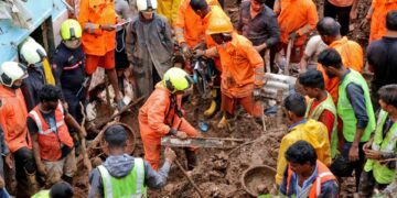 Landslides kill at least 30 in Mumbai after heavy rains