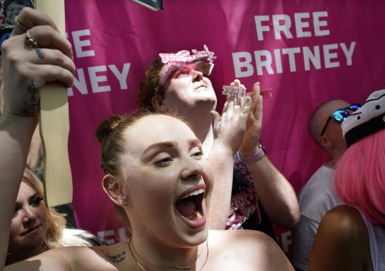 Britney Spears' new attorney says father must step aside 1 - Egyptian Gazette