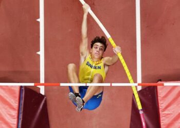 Swedish pole vaulter Duplantis eyeing gold medal