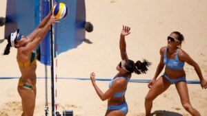 Olympics-Beach Volleyball: Brazil double up over Argentina 2 - Egyptian Gazette