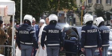 Pope Francis arrives at Vatican 10 days after surgery