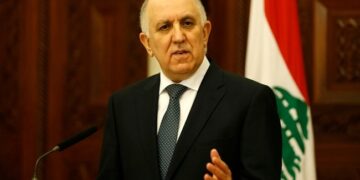 Lebanon minister denies request to quiz security chief over blast