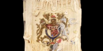 Frosted relic: Slice of Lady Di’s wedding cake up for sale