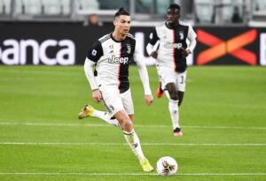 Ronaldo gives no signal to leave Juventus 2 - Egyptian Gazette