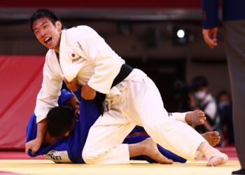 Olympics-Judo: Japanese medal rush continues