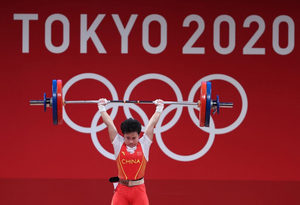 OlympicsWeightlifting China keeps perfect record Egyptian Gazette