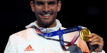 Olympics-Fencing: Hungary’s Szilagyi makes history