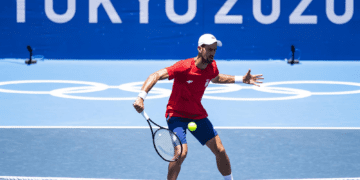 Olympics-Tennis: Osaka, Djokovic cruise through as Barty out 1 - Egyptian Gazette Olympics-Tennis: Osaka, Djokovic cruise through as Barty out