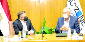 Mercedes-Benz to establish logistics park in Sokhna