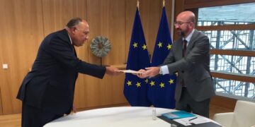 FM delivers message from Sisi to EU top official on GERD