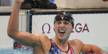 “Just proud”: Ledecky finally wins gold at Tokyo Olympics