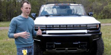 Next step for EVs: Design batteries to strengthen car, extend range